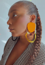 Load image into Gallery viewer, Demi
